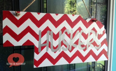 Red chevron screams "Huskers!" and we added the perfect bit of silver sparkle on top. 